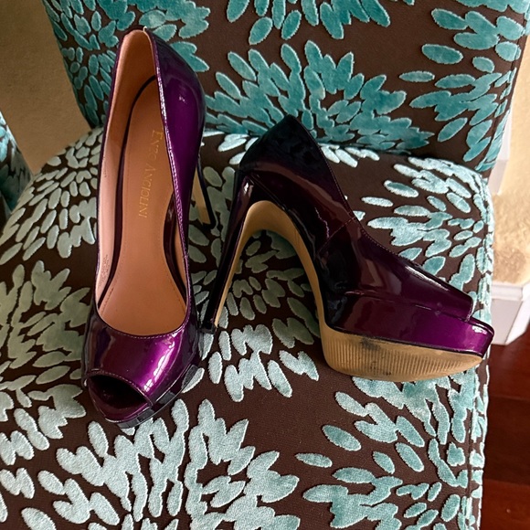 Enzo Angiolini Glossy Purple Peep-Toe Heels - Picture 2 of 4